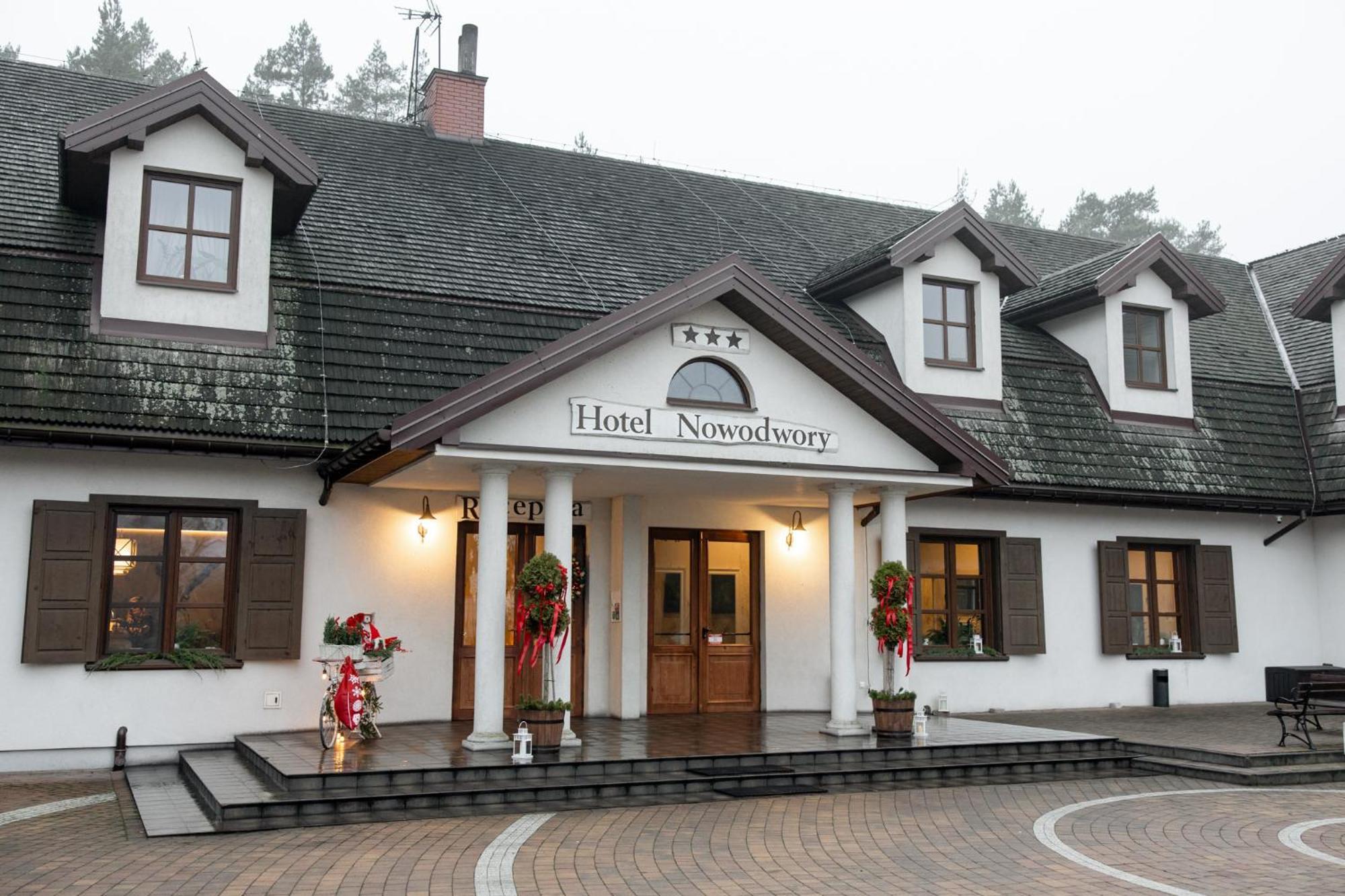 Hotel Nowodwory Ciechanowiec Exterior foto